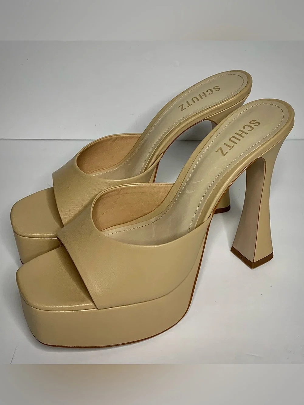 Schutz Nude Platform Mule Heels Square Toe Sculptural Heel